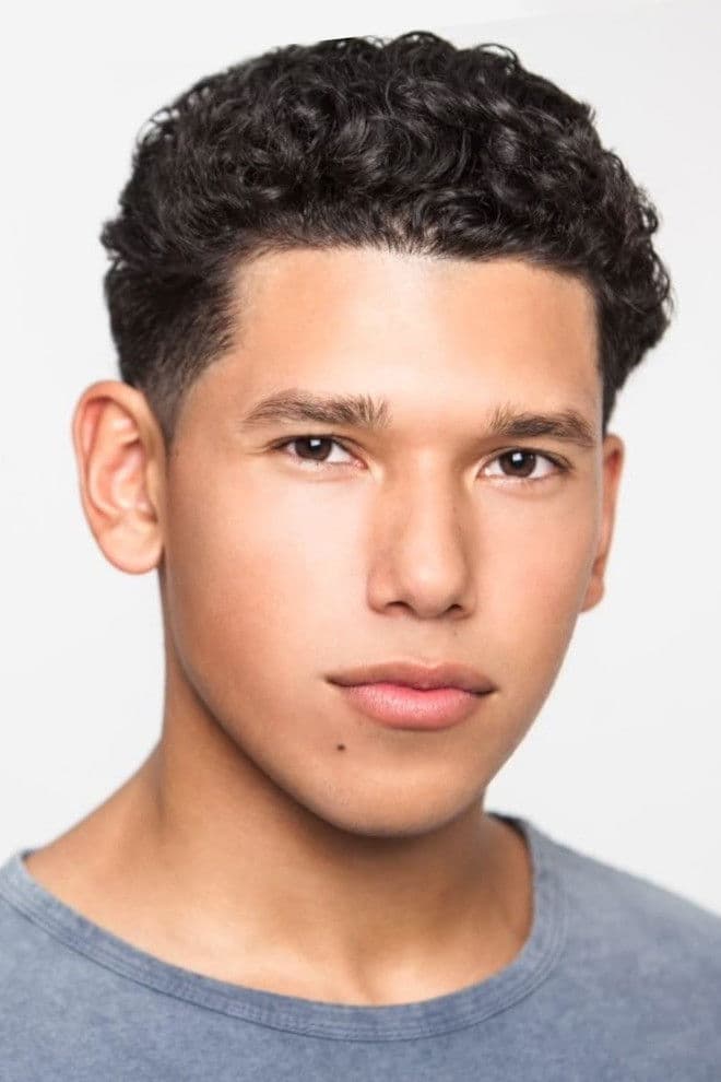 Alexander Dominguez